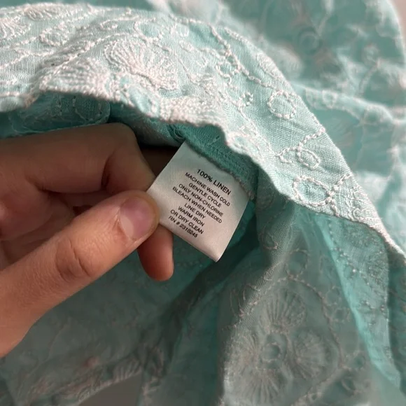 Vineyard Vines by Shep & Ian Linen Top sky blue Medium white thread pattern cute - Picture 9 of 10